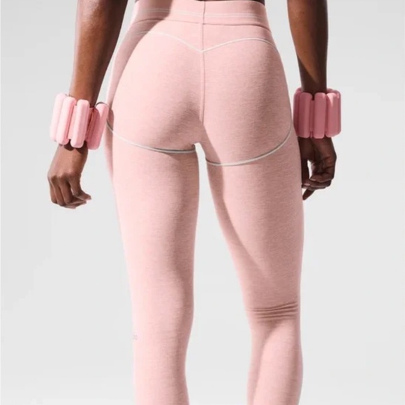 NWT Alo Yoga Alosoft High-Waist Heart Throb Legging Small - Picture 3 of 4